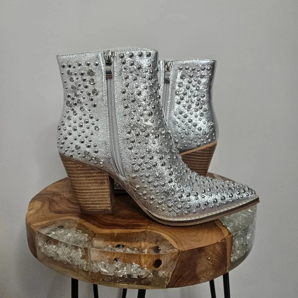 New Corkys Line Dance Silver Metallic Studded Crystal Western Ankle Boots - Picture 7 of 9